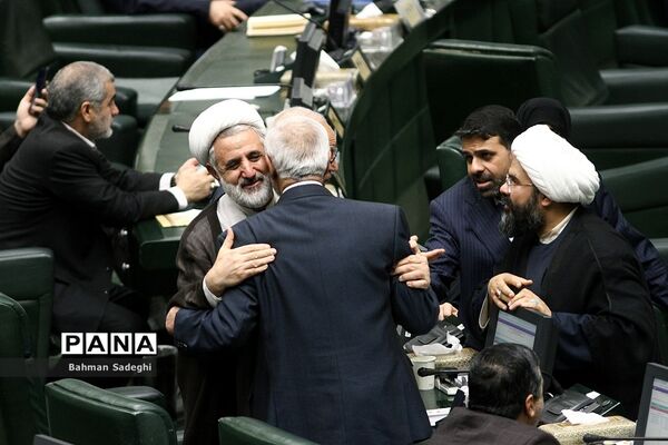 صحن علنی مجلس شورای اسلامی- ۳۰ آبان