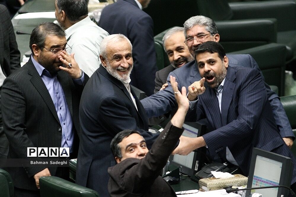 صحن علنی مجلس شورای اسلامی- ۳۰ آبان