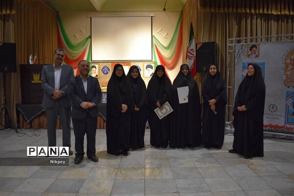 برگزاری جلسه مشترک در دبیرستان شاهد حجاب منطقه ۱۳