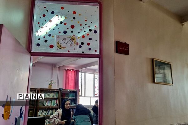 نمایشگاه کتاب مهدوی با هدف ترویج فرهنگ کتاب‌خوانی در ناحیه یک شهرری