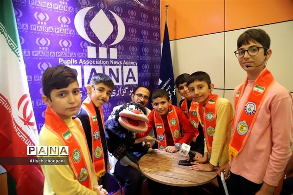 نمایشگاه یاریگران زندگی