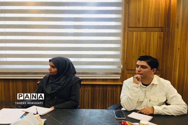 نشست هم‌اندیشی کارشناسان جدیدالانتصاب حوزه مشاوره آموزش و پرورش شهرستان‌های تهران