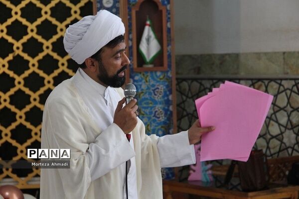 برگزاری جشن تکلیف دانش‌آموزان دبستان ام البنین یک در امامزاده عبدالله(ع) شهرری