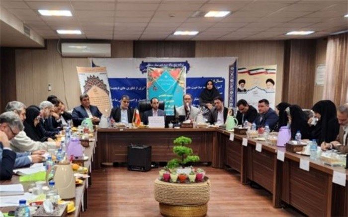 ضرورت آموزش حداقل یک مهارت در دوره اول و دوم متوسطه