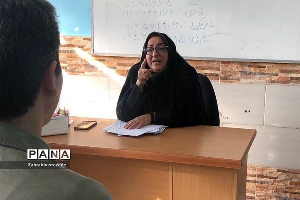 جلسه توجیهی واحد‌های پرورشی ویژه مدیران متوسطه اول و دوم در ناحیه دو ری