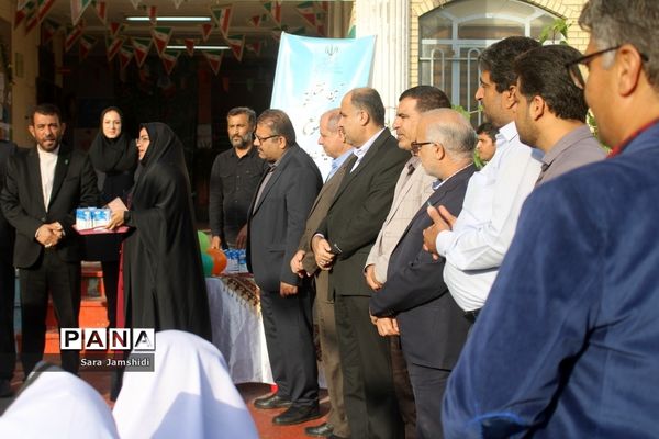 طرح توزیع شیر رایگان در مدارس استان بوشهر ( 2 )