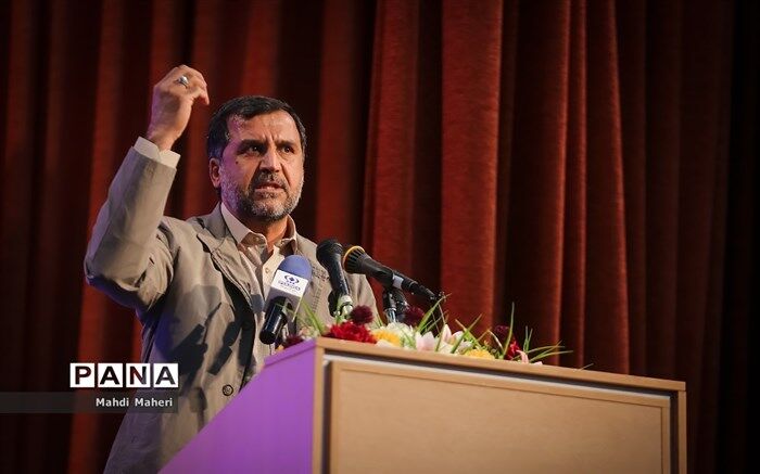 دانش‌آموزان با تفکر بسیجی عامل سربلندی ملت ایران هستند
