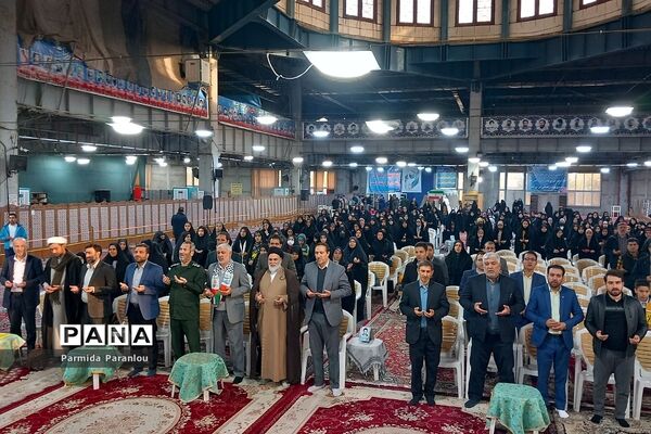 اعزام دانش‌آموزان دختر شهرستان ‌بهارستان به اردوی معنوی راهیان‌نور