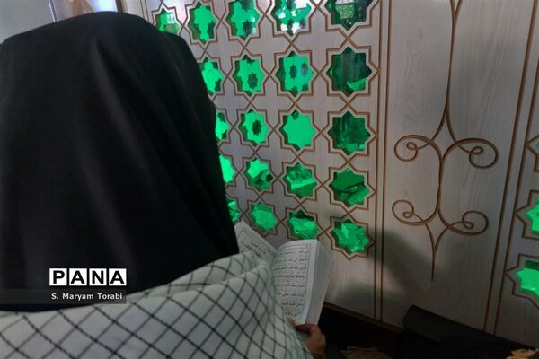 حضور دسته‌جمعی نومعلمان فارس در محضر اساتید ایثار و شهادت