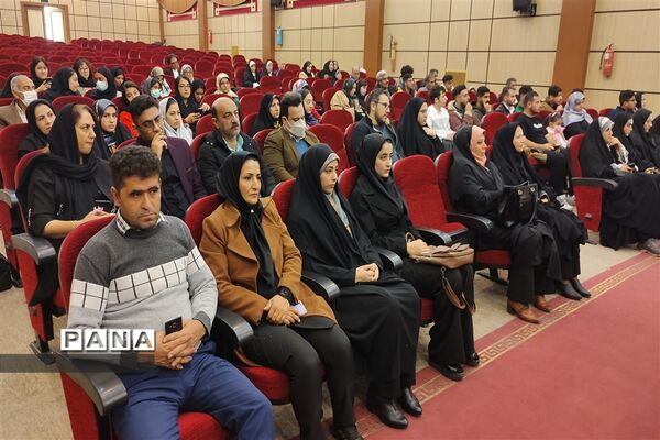 آیین تجلیل از برگزیدگان کنکور سال۱۴۰۲ در رباط‌کریم
