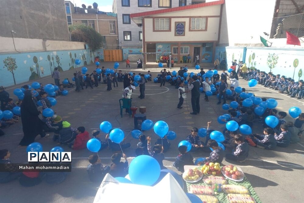 مراسم  روز جهانی پیشگیری از دیابت در دبستان پاسداران