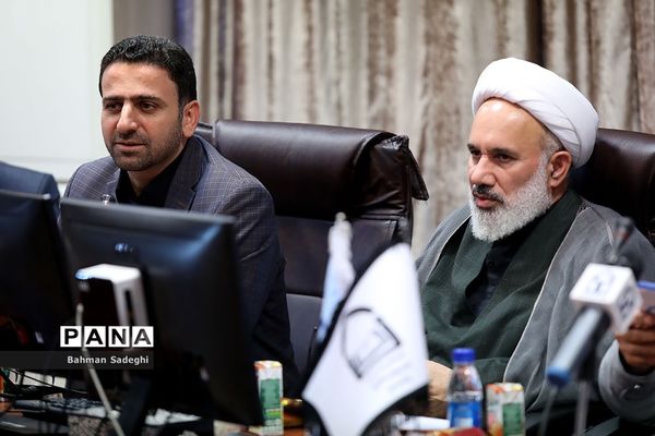 مراسم تجلیل از گروه تدریس جهادی «وتر»