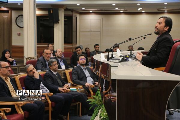 همایش سرگروه‌های علمی آموزشی مقطع ابتدایی استان قم-1