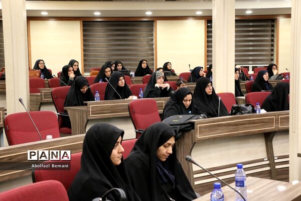 همایش سرگروه‌های علمی آموزشی مقطع ابتدایی استان قم-1