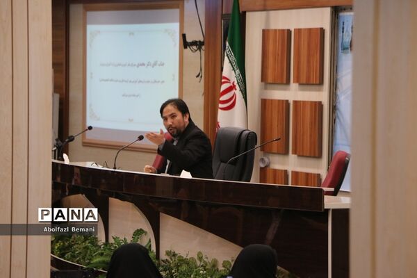 همایش سرگروه‌های علمی آموزشی مقطع ابتدایی استان قم-1