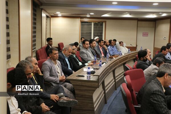 همایش سرگروه‌های علمی آموزشی مقطع ابتدایی استان قم-1