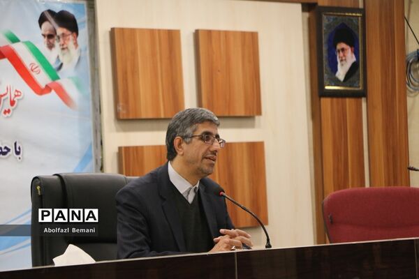 همایش سرگروه های علمی آموزشی مقطع ابتدایی استان قم-2