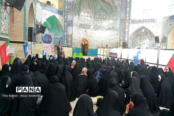 جلسه توانمندسازی پویندگان و پیشگامان مدارس ساوه