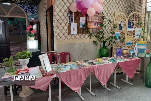 اجرای طرح کتاب مهربانی و کمک به دانش‌آموزان کم برخوردار