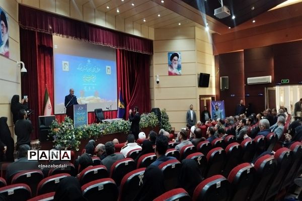 حضور وزیر کشور در همایش تبیینی بسیج شهرستان فیروزکوه