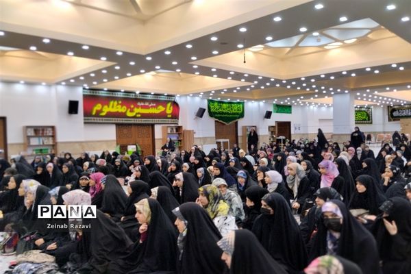 برگزاری جشن یک سالگی دوره بینهایت در استان قم