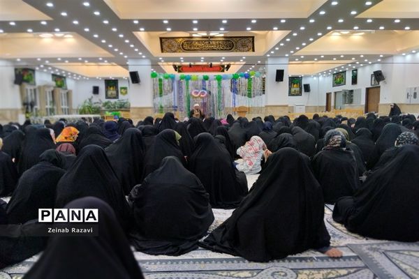برگزاری جشن یک سالگی دوره بینهایت در استان قم