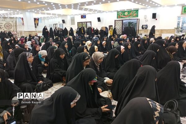 برگزاری جشن یک سالگی دوره بینهایت در استان قم
