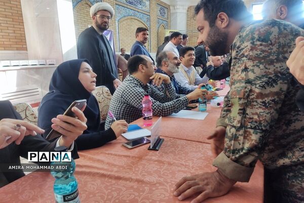 برگزاری میز خدمت در نماز جمعه این هفته باقرشهر