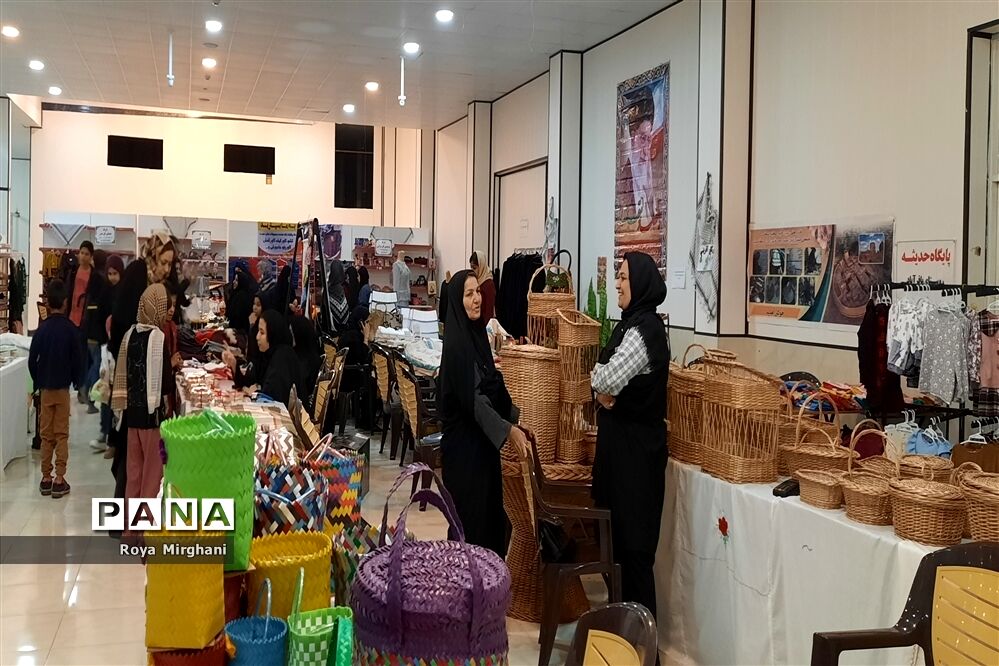 افتتاح نمایشگاه اقتصاد مقاومتی در بافق