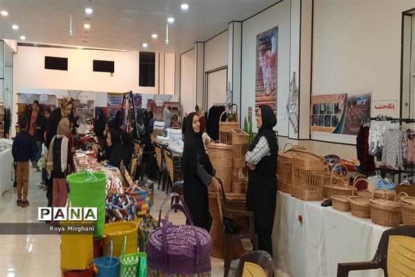 افتتاح نمایشگاه اقتصاد مقاومتی در بافق