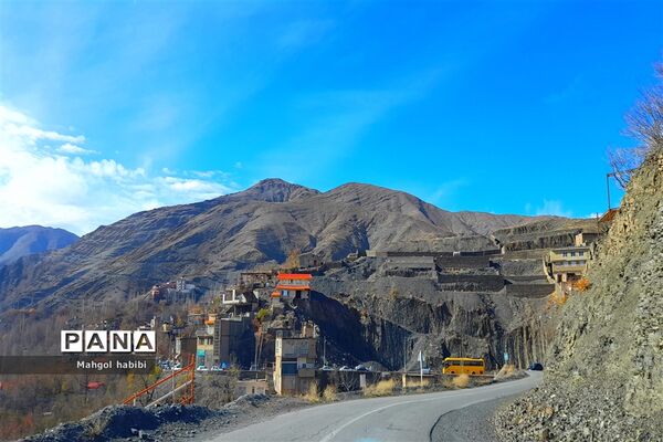 زیبایی روستای دهبار طرقبه در فصل پاییز