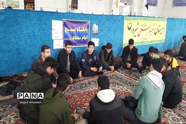 همایش بزرگ بسیجیان در شهرستان شیروان
