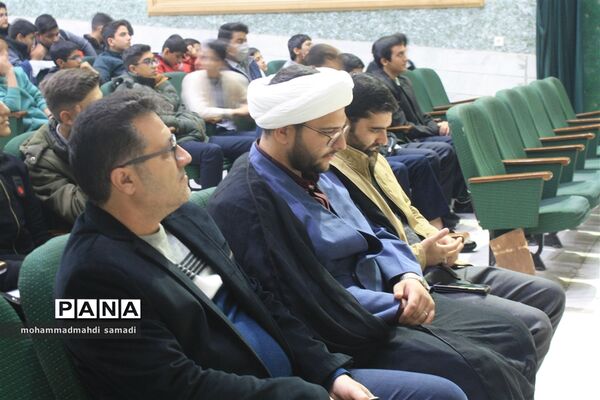 اولین دوره توانمند‌سازی دانش‌آموزان شهرستان دلیجان