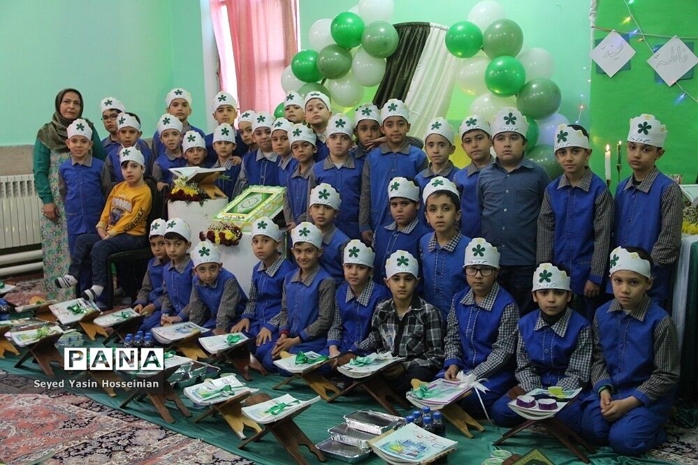برگزاری جشن قرآن در دبستان تزکیه ناحیه یک شهرری