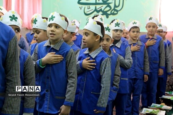 برگزاری جشن قرآن در دبستان تزکیه ناحیه یک شهرری
