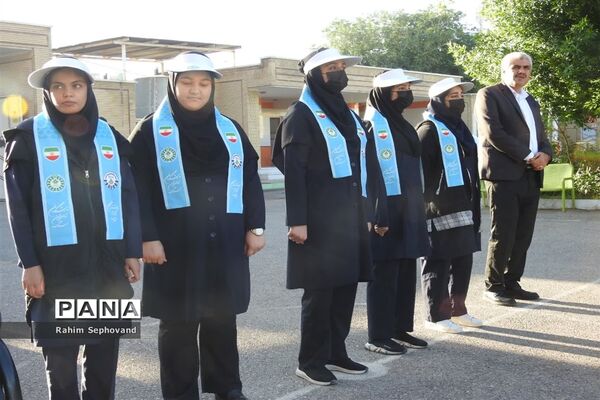 مراسم گرامیداشت ۴ آذر روز مقاومت مردم اندیمشک در هنرستان نرجس خاتون
