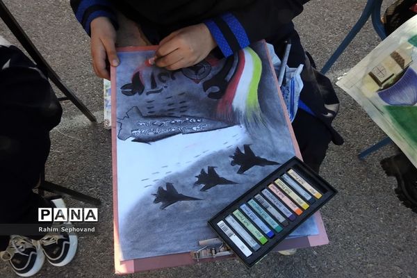 مراسم گرامیداشت ۴ آذر روز مقاومت مردم اندیمشک در هنرستان نرجس خاتون