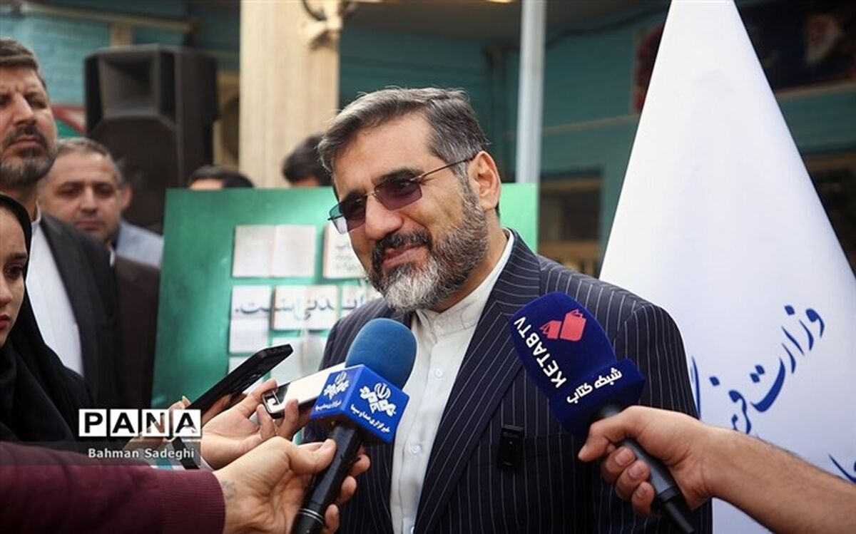 وزیر ارشاد : زنگ کتاب به زودی در مدارس نواخته می‌شود