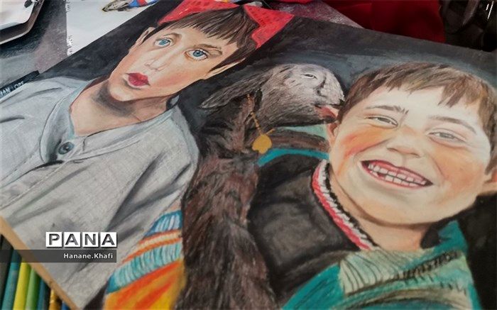 جشنواره هنرهای تجسمی در راستای حمایت از کودکان غزه در فرهنگسرای پاکدشت برگزار شد / فیلم