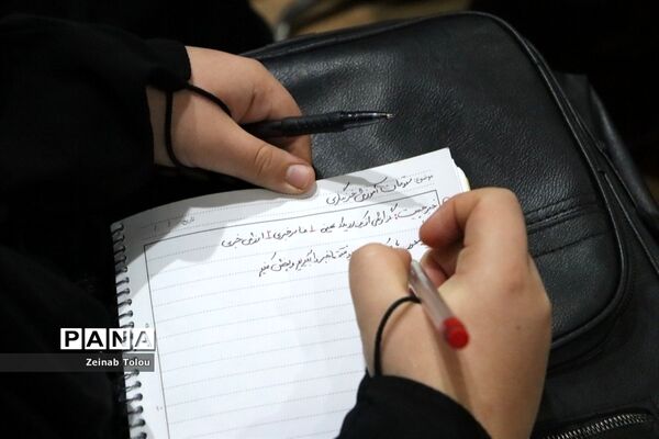 کارگاه آموزش مقدماتی خبرنگاری ویژه دانش‌آموزان دختر  ناحیه ۵