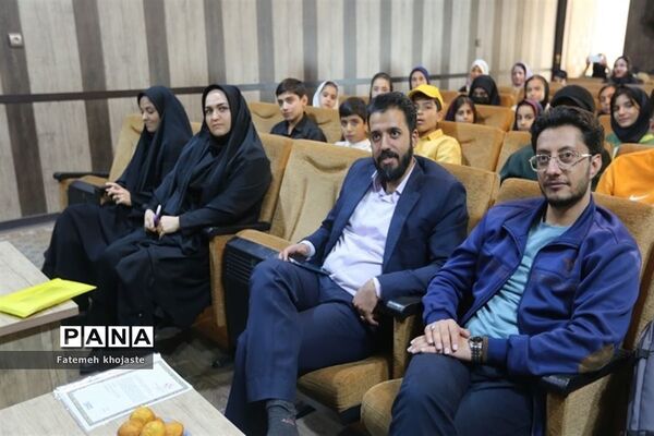 کارگاه آموزش سواد رسانه و خبرنویسی ویژه خبرنگاران پانا قرچک