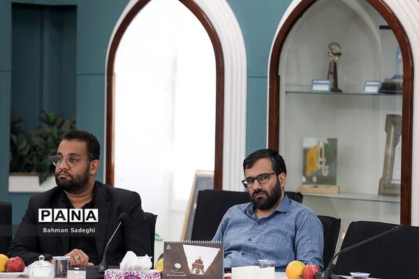 دیدار وزیر آموزش و پرورش با رئیس بسیج مستضعفین