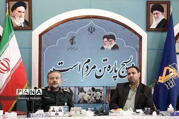 دیدار وزیر آموزش و پرورش با رئیس بسیج مستضعفین
