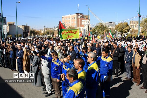راهپیمایی مردم شهرستان دلیجان در حمایت از کودکان مظلوم فلسطین