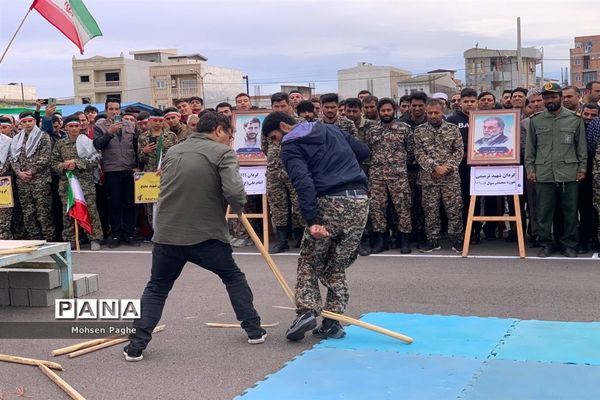 نمایش شکوه اقتدار بسیجیان در شهرستان آق قلا