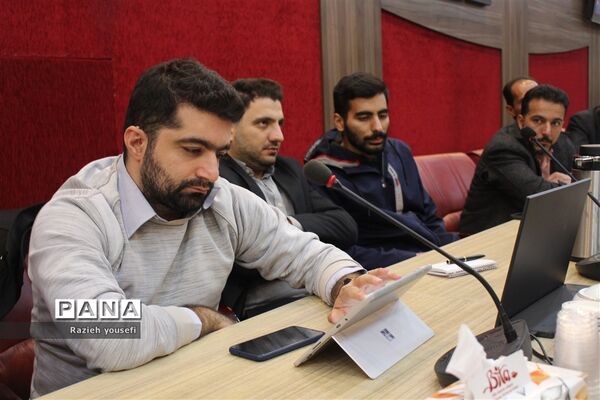 اولین جلسه هماهنگی ویژه مسئولان توزیع شیر رایگان مدارس دولتی مناطق شهرستان‌های استان‌تهران