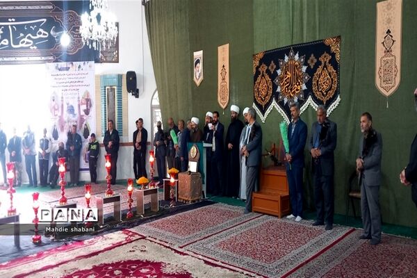 مراسم عطر افشانی و غبارروبی آستان مقدس امامزاده سیدمحمد(ع)کاشمر