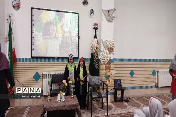جشن تولد خیر مدرسه‌ساز در جمع دانش‌آموزان