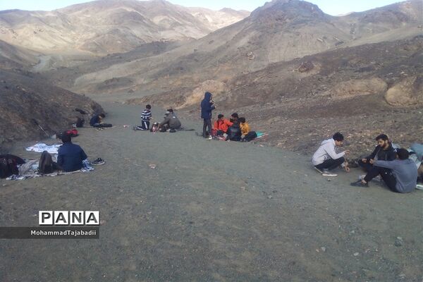 ‌کوه‌پیمایی هنرجویان هنرستان شهید‌دیواندری سبزوار