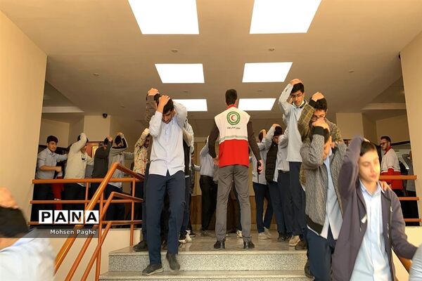مانور زلزله در شهرستان گرگان